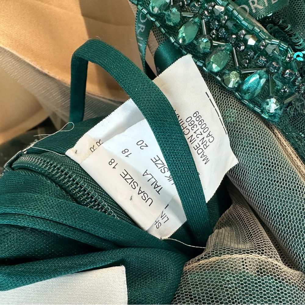 morilee madeline gardner formal prom green dress size 18 - Picture 15 of 15